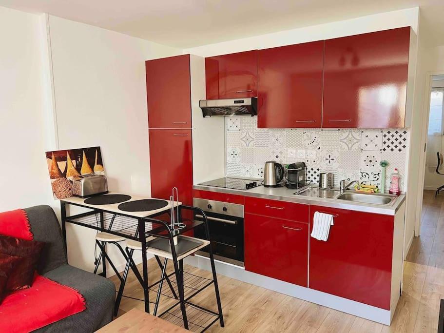 Appartement Ensoleille A 15 Minutes De Paris Витри сюр Сен Екстериор снимка